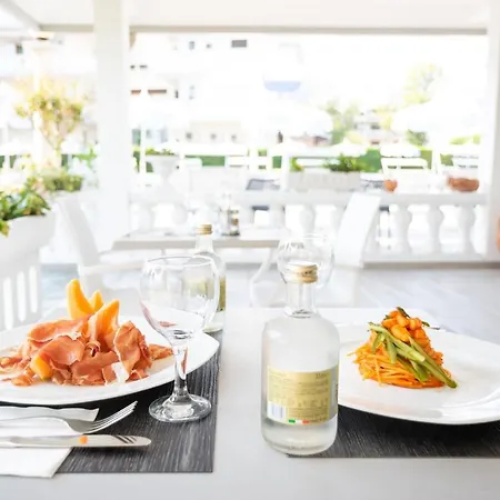 Otel Al Cigno 4*